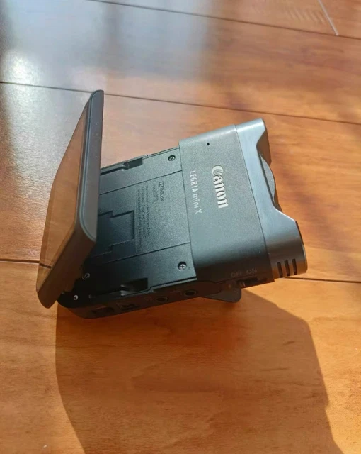 CANON LEGRIA MINI X HD Camcorder Blogger Camera Black (Preowned