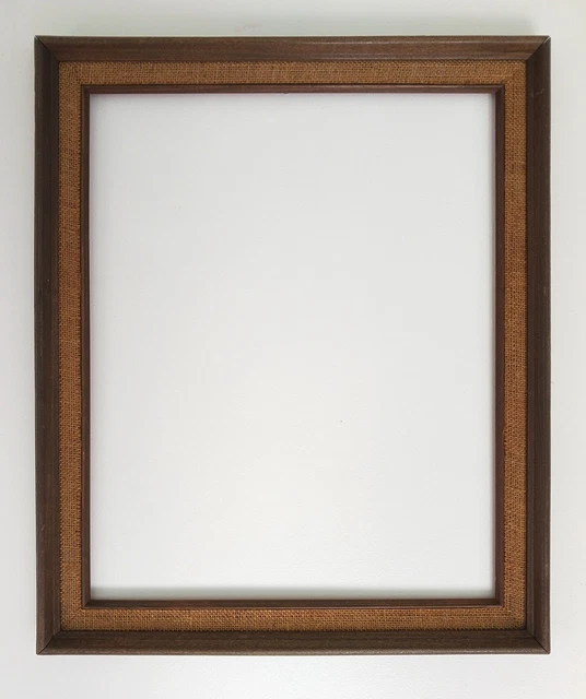 WOODEN FRAME 20TH view: 35 x 51 cm whole: 61 x 45 cm foliage