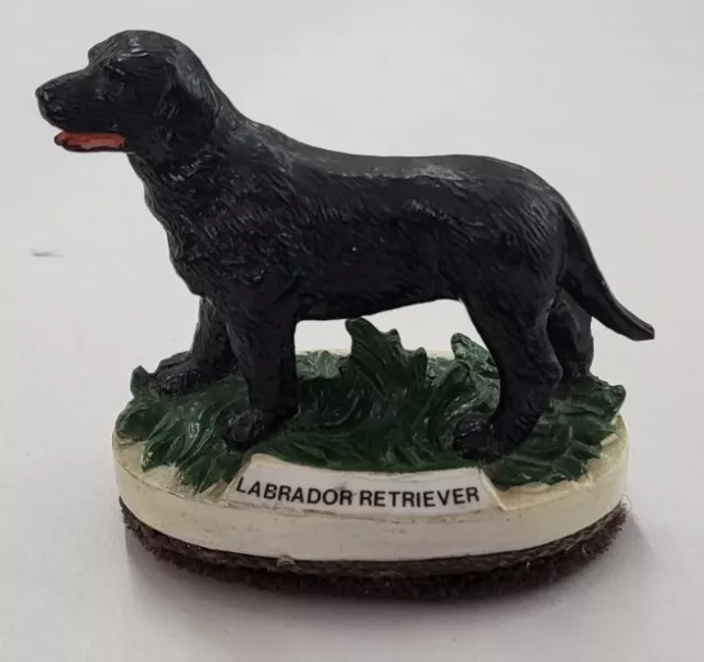 Vintage Dog Shape (Labrador Retriver) figurine topping Lint Removal Brush