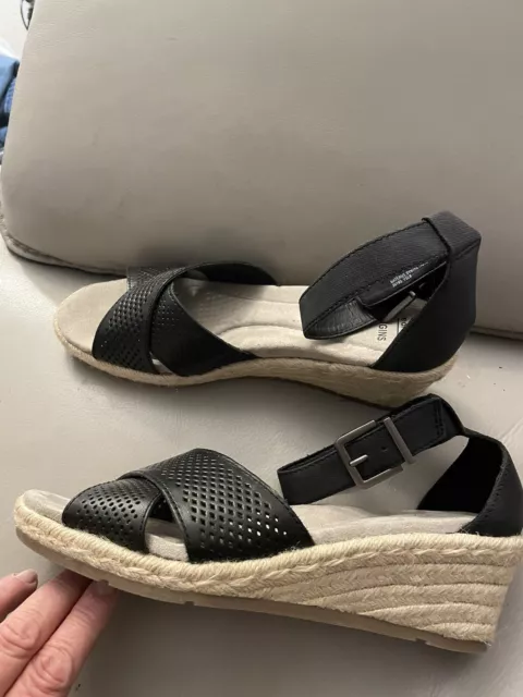 Earth Origins Sandals 2