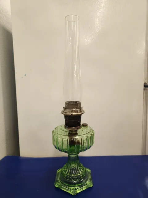 Green Aladdin Cathedral Glass Oil Lamp Base with Nu-Type Model B Burner