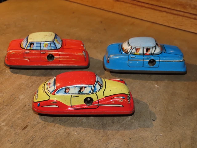 Jouet Voiture En Tôle Rouge Mécanique à Clé – Made In France – Vintage – À Restaurer