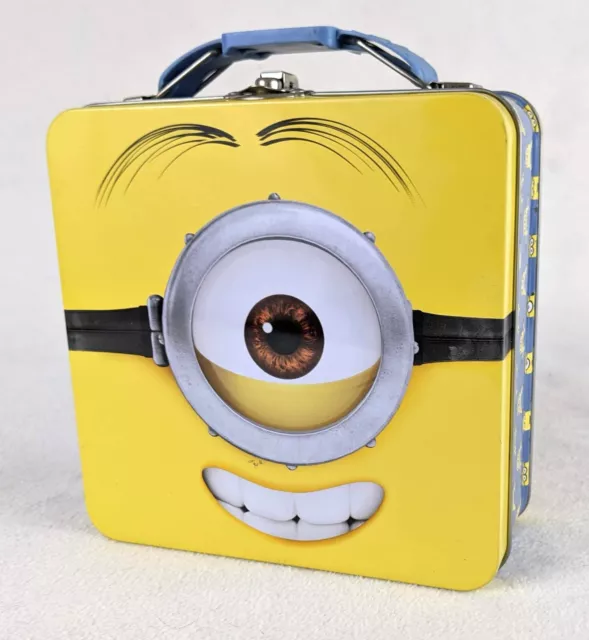 https://www.picclickimg.com/zOwAAOSwpkJkuH1t/Tin-Lunch-Box-Collectible-Despicable-Me-Minion.webp