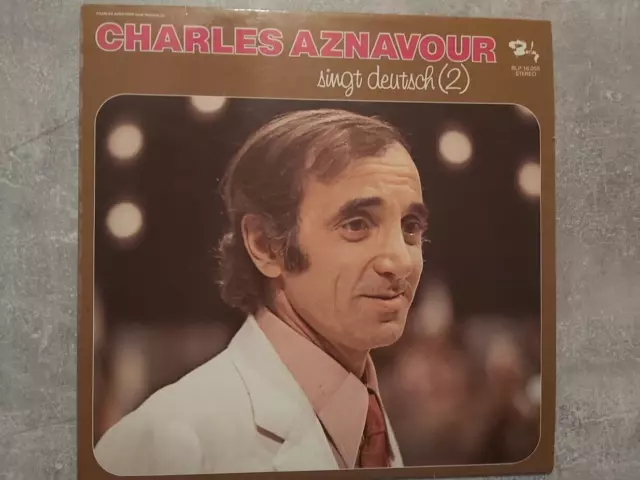 Charles Aznavour -- Du Lässt Dich Gehn --  LP , Compilation , Vinyl