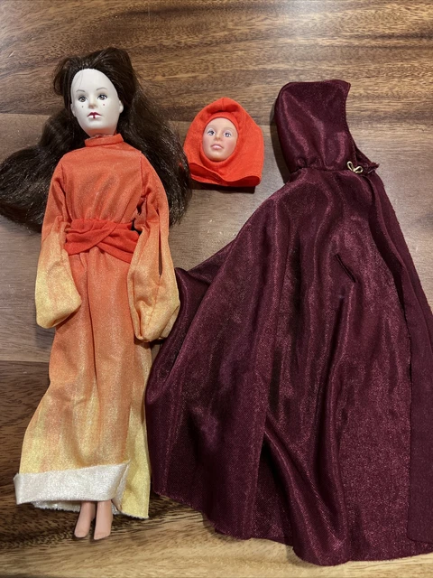 Hidden Majesty Queen Amidala Padme Doll Hasbro Star Wars Episode 1 Barbie 1999 Hidden Majesty Queen Amidala Padme Doll Hasbro Star Wars Episode 1 Barbie 1999