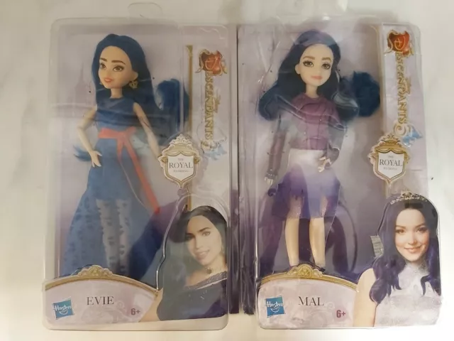 DESCENDANTS EVIE AND Mal barbie dolls EUR 15 05 PicClick FR