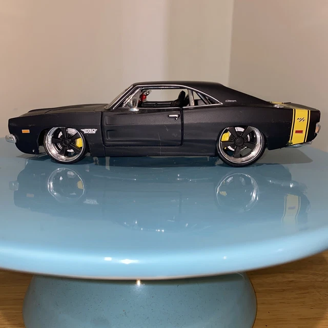 MAISTO 124 1969 red dodge charger diecast muscle car 100.00 PicClick AU