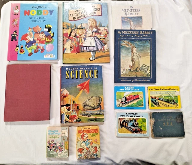Lot De Pins Enfant Vintage Années 60-80 : Noddy, Pop, Football - Angleterre