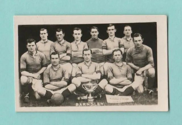 Football  -  Pluck  -  Famous  Football  Teams  -  Barnsley  -  1922