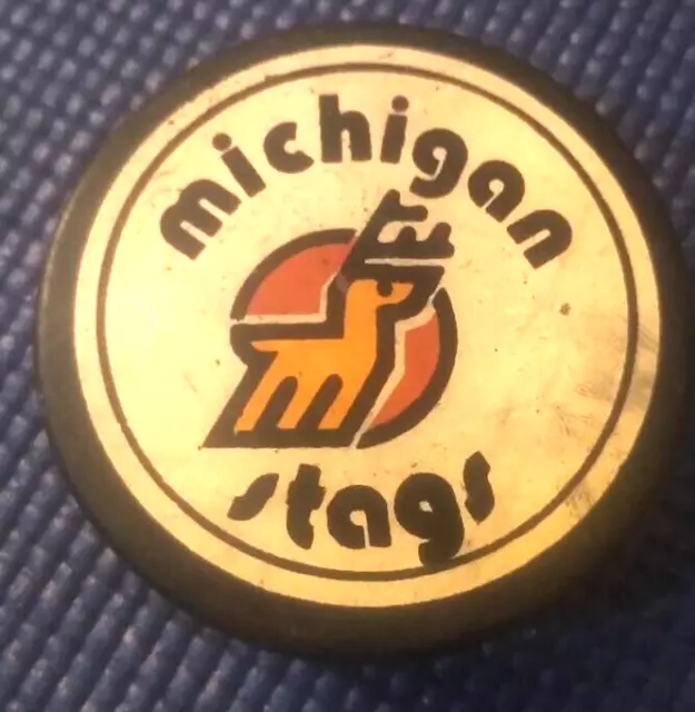 MICHIGAN STAGS WHA Game Official Puck CANADA VICEROY 70s Vintage Used RARE MICHIGAN STAGS WHA Game Official Puck CANADA VICEROY 70s Vintage Used RARE