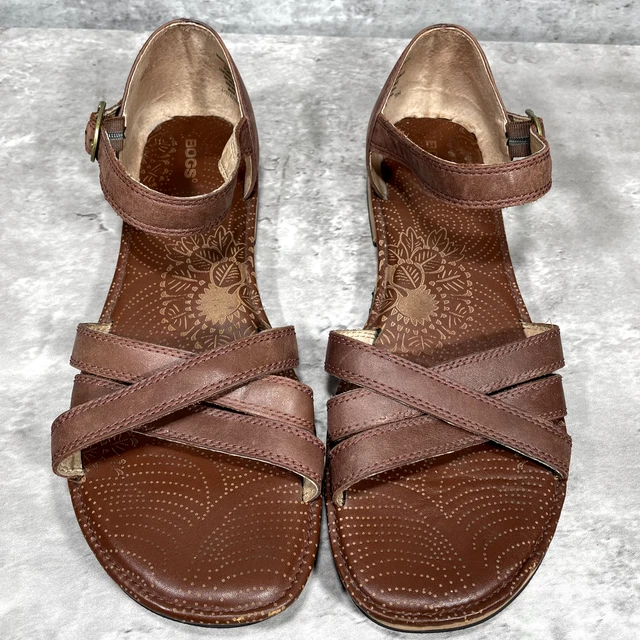 Bogs Sandals Women's Size EU 41 US 10 Brown Leather Closed Heel Open Toe Buckle