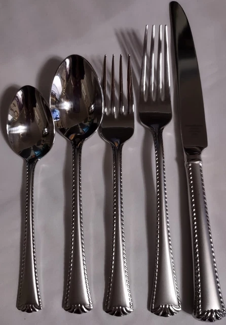 Reed & Barton Stainless HAMPSHIRE MATTE 5 Piece Place Setting