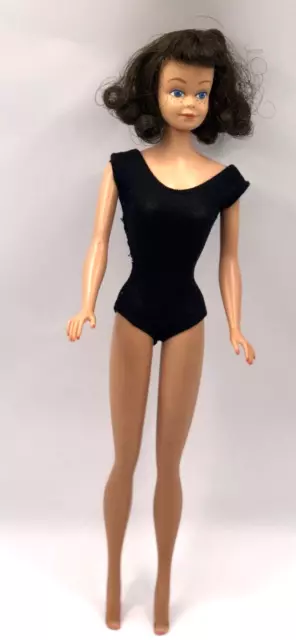 3.09 Sale- Barbie's Best Friend- Brunette Midge Doll w/Freckles Nice Mattel 1963