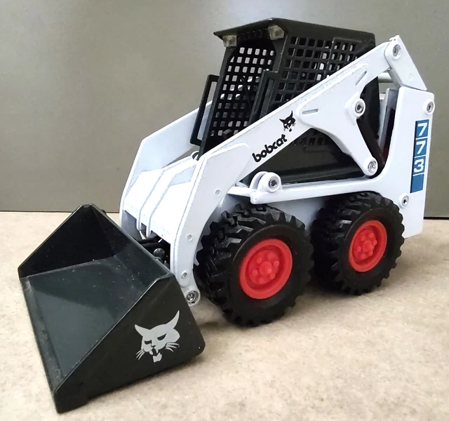 VINTAGE 773 BOBCAT Skid Steer Loader Die-Cast Metal 1:25 Scale