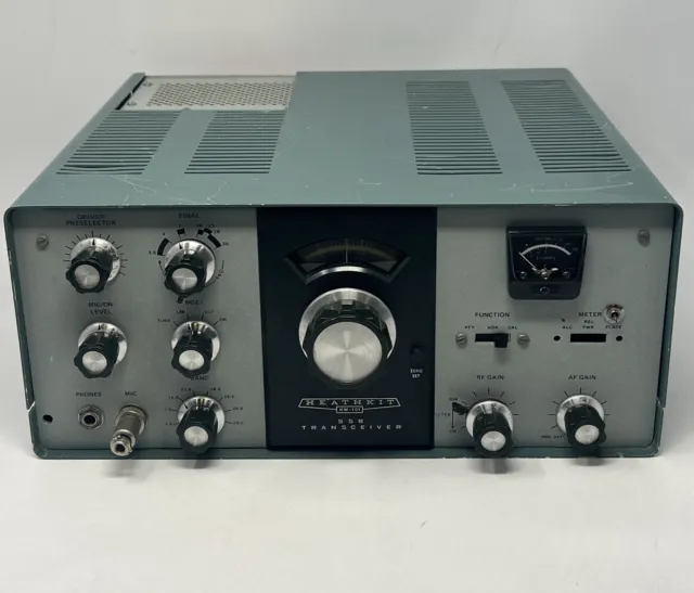 Heathkit HW-101 /10-80 Meter H F 100W SSB/CW Ham Radio Transceiver For Repair