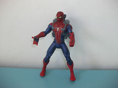 16.5.15.10 Figurine 15cm figure toy biz 2006 spider man spiderman 