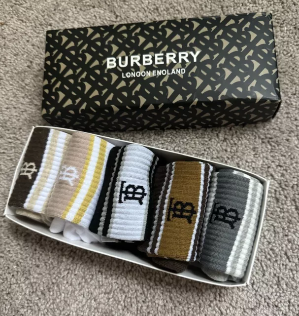 New Burberry socks/ set of 5-One Size