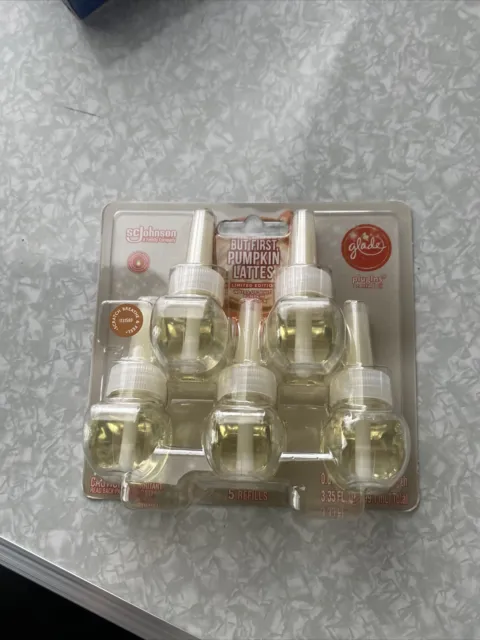 Glade PlugIns Scented Oil But First Pumpkin Lattes Limited Edition 5 Pack Refill