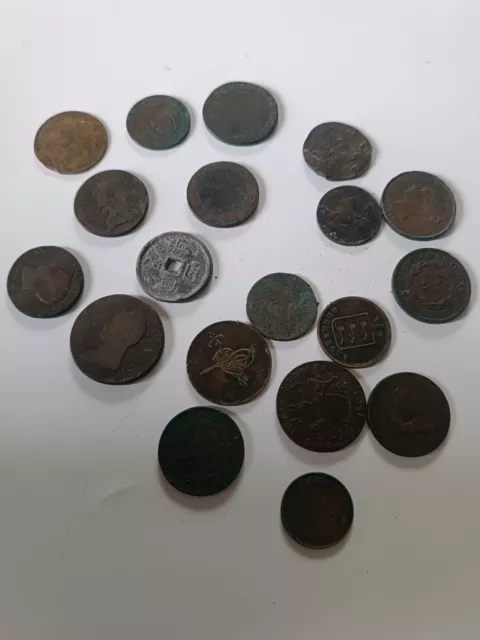 Lot De Pièces Monnaie Anciennes Provenance Variée