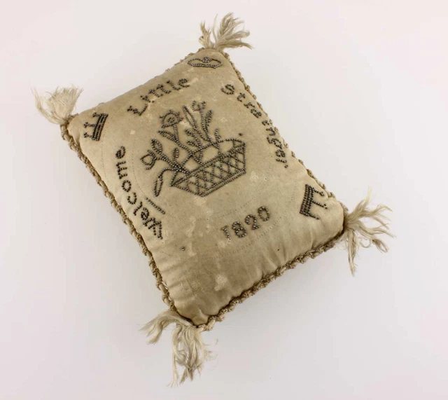 Georgischer Geburt Pillow. Willkommen Kleines Stranger Tauf Geschenk Nadelkissen