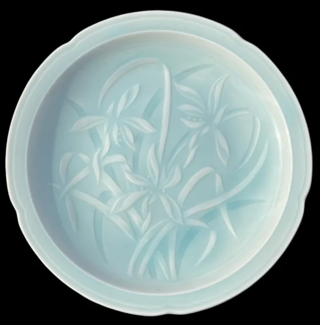 2 Vintage Japanese Quatrefoil Green Celadon Glaze Plates Incised Floral Design