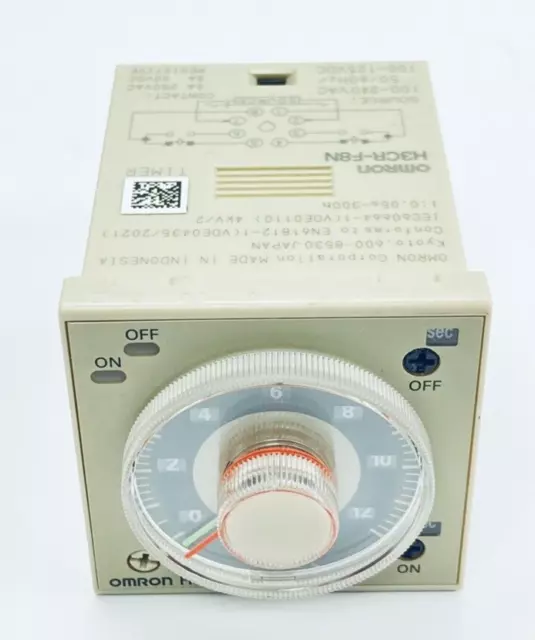 Unused Omron H3Cr-F8N Twin Timer Relay 100-240V 8-Pin 100/125Vdc