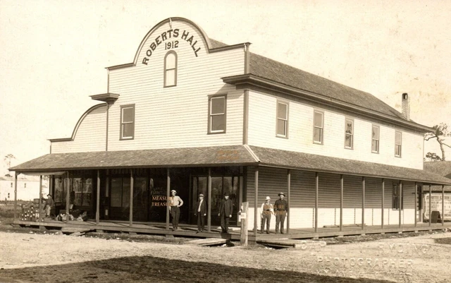 C.1912 RPPC LYNN HAVEN, FL ROBERTS HALL FURNITURE CAPT RYDING PHOTO Postcard P35