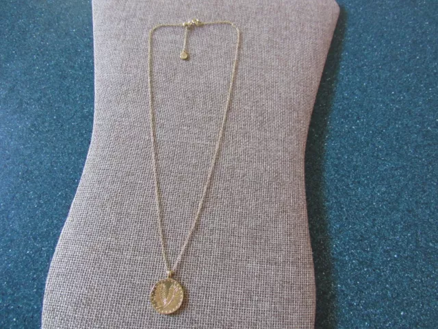 Gorjana Palm Disc pendant Necklace gold plated 2