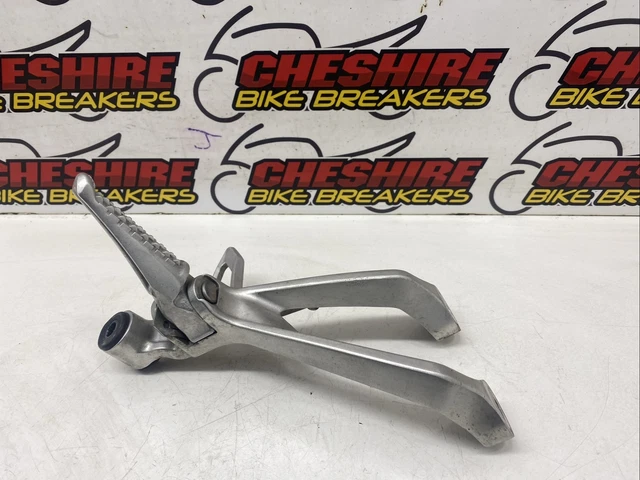 ♻️ Honda Cbf 300 N-a Cb300r 2018 - 2020 Rear Right Side Footrest Peg ♻️