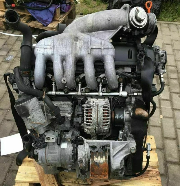 MOTEUR VOLKSWAGEN 2.5 Tdi AXE T5 Transporter, Multivan 81TKm Complet