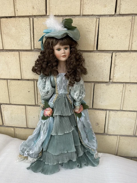 Bambole Di Porcellana Artigianali Bambola Di Porcellana Da Collezione