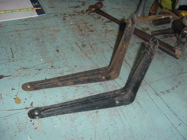 VINTAGE SHELF BRACKETS 6 x 8 LOT OF 2 CHIPPY BLACK PAINT STAMPED STEEL 2