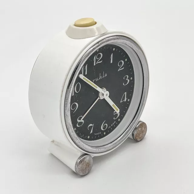 Vintage Ruhla Wecker Tischwecker Alarm Clock mechanisch Made in GDR Weiß UR1