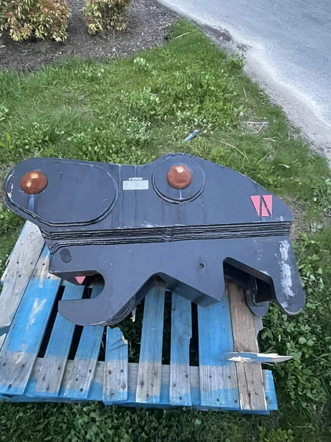 Wedgelock Excavator  Coupler 90MM Komatsu PC300