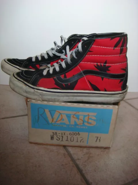 vans sk8 hi 80's  Made in USA , rouge et noir summer leaf, US7.5