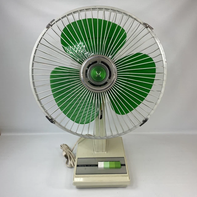 VINTAGE 1972 SEARS 12" 3Speed Green/White Oscillating Electric Fan 564