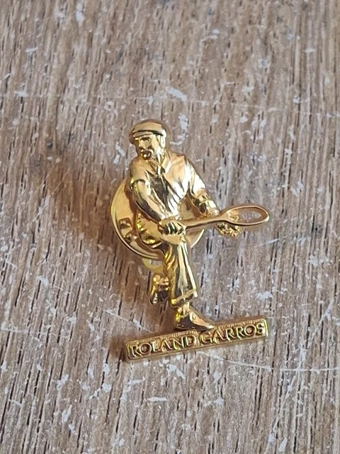 Pin’s Arthus Bertrand - Coupe De Tennis - Vintage