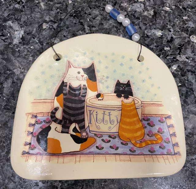 August Ceramics USA Cat Themed Wall Plaque Caico Cat and Kittens