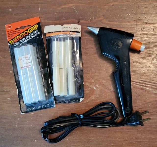 BOSTIK THERMOGRIP MODEL 203 Electric Hot Glue Gun with 2 packages of