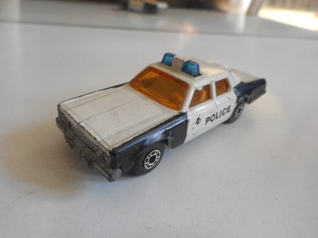 Majorette Plymouth Police N°216 - Voiture Miniature De Collection