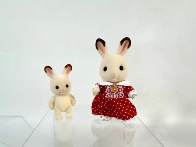 Calico Critter White Rabbit - Chocolate Hopscotch Bunny Family