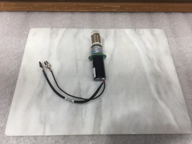 Hamamatsu 1P28A 28mm Side-on Photomultiplier Tube and HPMS-1N-L2BMH Socket