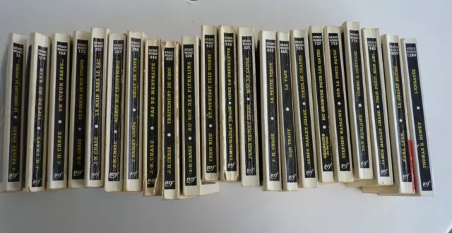 Lot de 22 ROMANS POLICIER SÉRIE NOIRE : 22 volumes dont 19 en EO. N°35 à 1289.