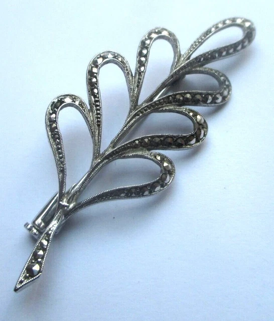 Broche Art Déco Ancienne En Argent Avec Marcassites Et Onyx - Bijou Vintage élégant Des Années 1860