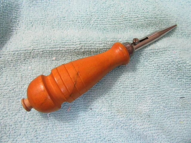Chasses clous et pointeaux pour le cuir : Outils de frappe