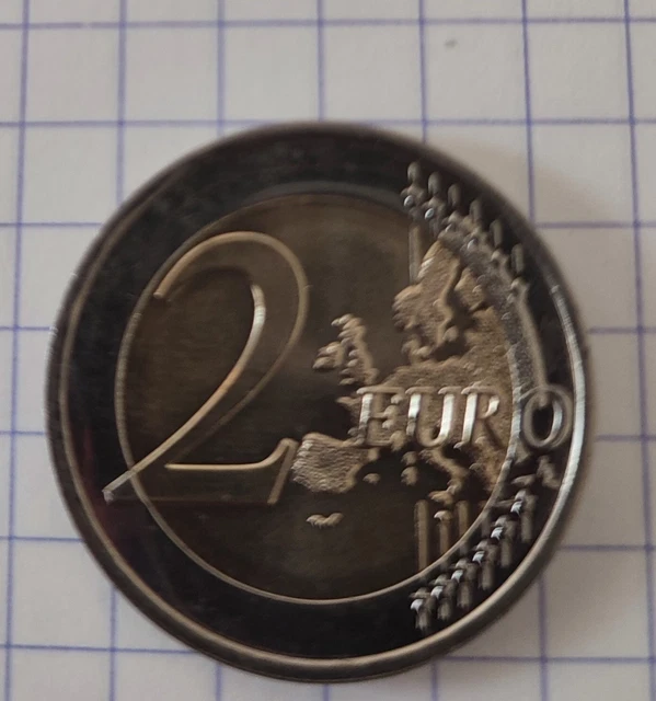 PIÈCE DE 2 euros rare arbre