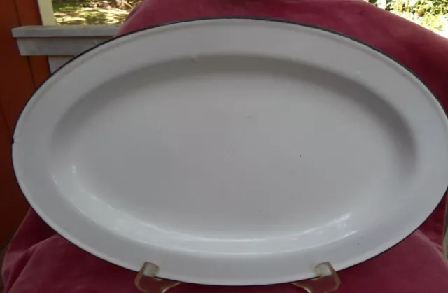 Enamelware oval serving platter 13 3/4" black trim graniteware antique rare