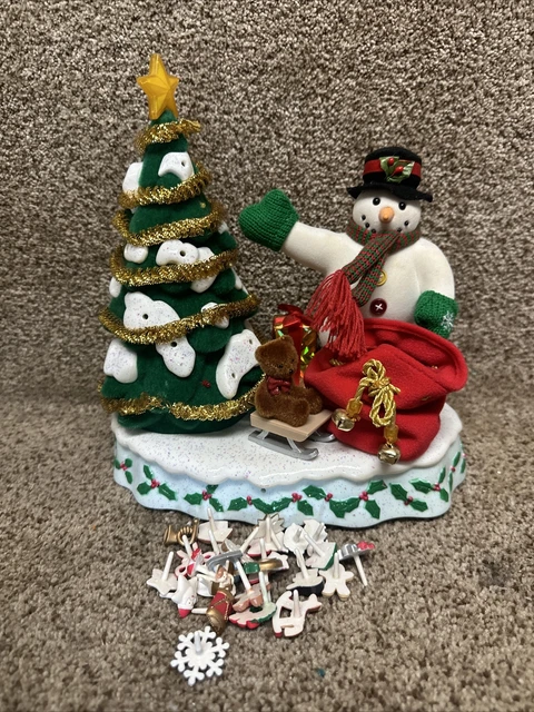 Avon A Wonderful Countdown To Christmas Talking Snowman Advent Calendar 26 Pc
