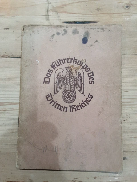 Das Fuhrerkorps Des Dritten Reiches With Paper Advert