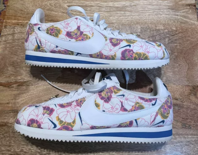 WMNS NIKE CLASSIC Cortez Lx